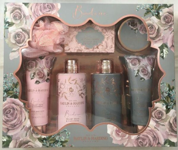 Baylis & Harding Boudoire Velvet Rose & Cashmere Luxury Gift Set