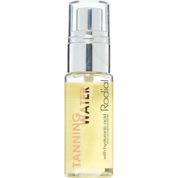 RODIAL Tanning Water With Hyaluronic Acid Gradual Tan Spray Face Décollete 30ml