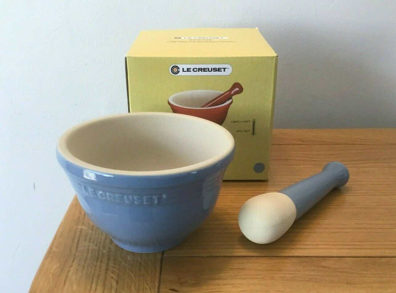 Le Creuset Coastal Blue Stoneware Pestle & Mortar 300ml / 10oz Boxed